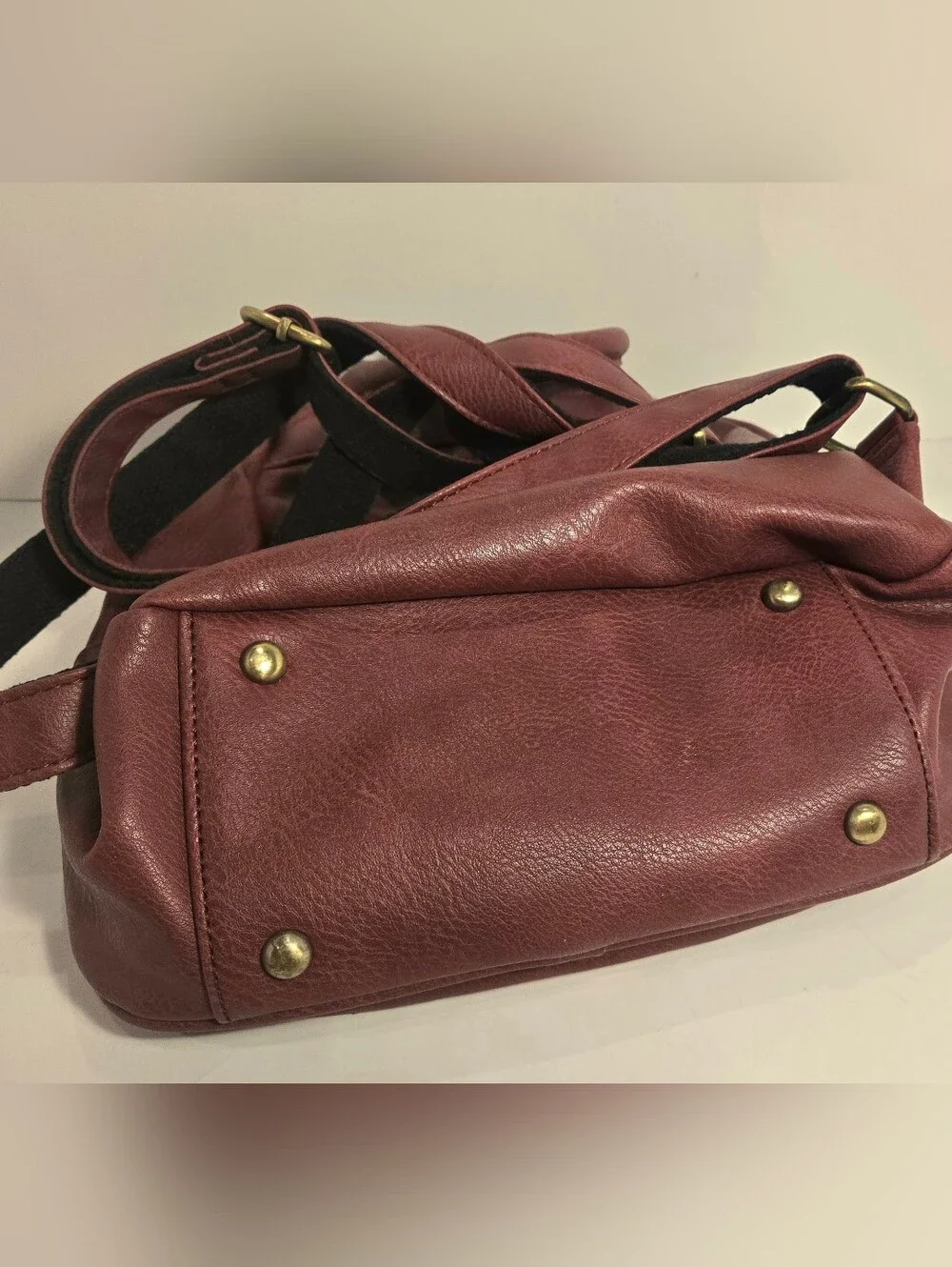 Harry Potter Hogwarts School Crest Maroon Faux Leather Backpack Bag Pockets NWOT